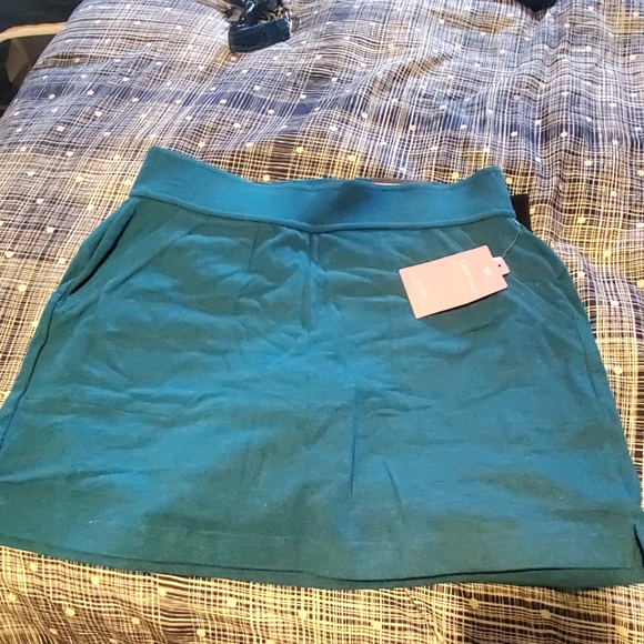 Short Mid Rise - Picture 2 of 4